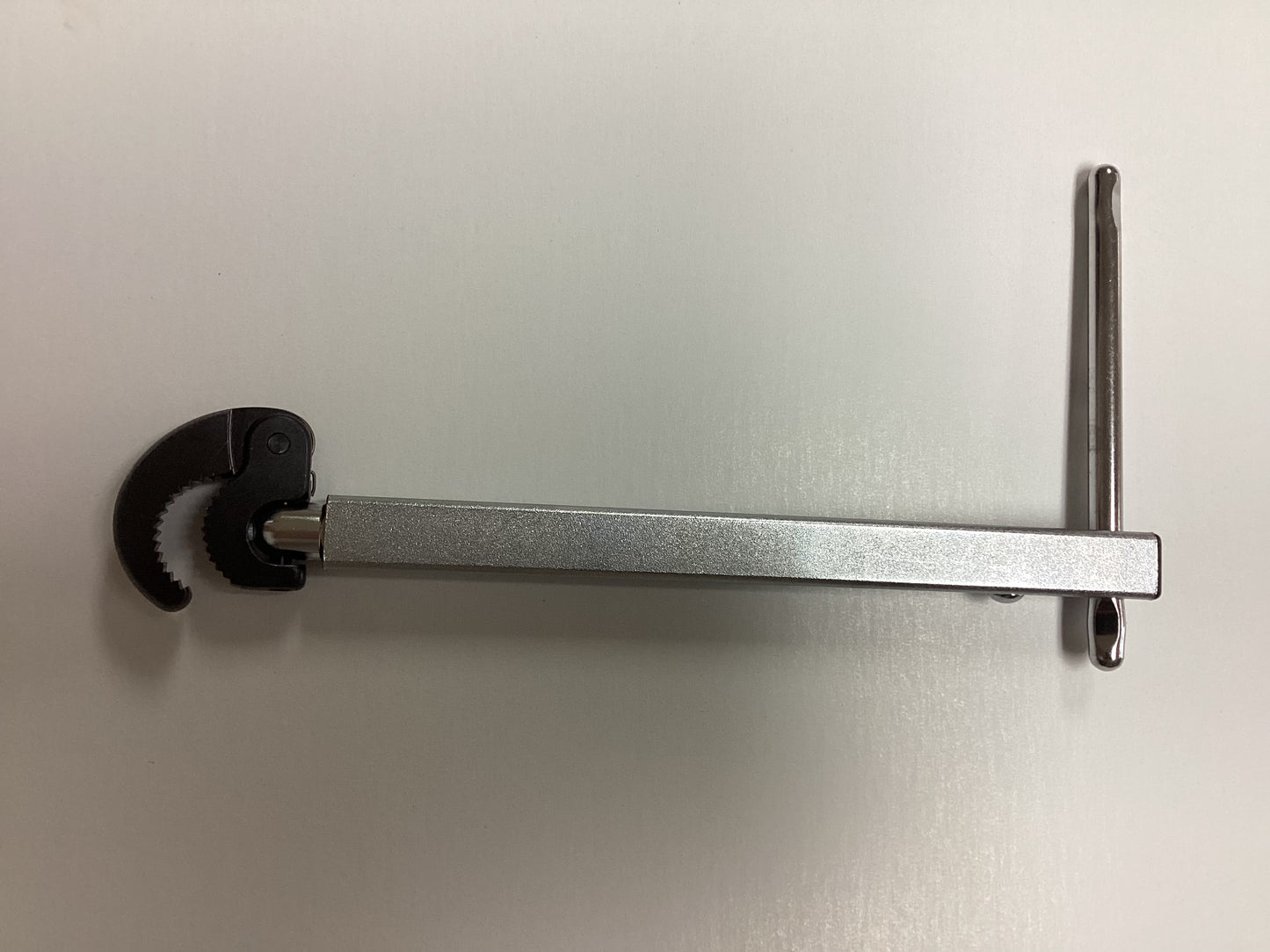 ADJUSTABLE BASIN WRENCH 1817010