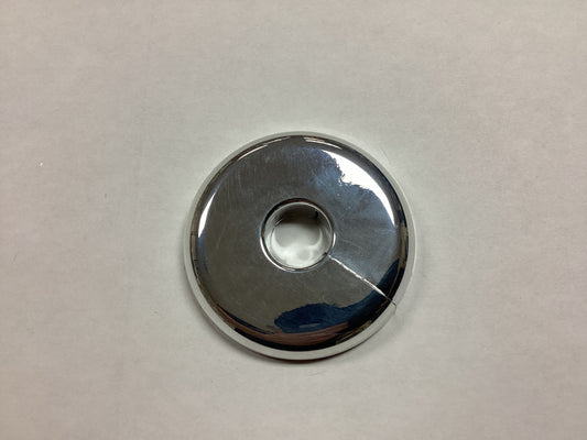 1/2 ESCUTCHEON SPLIT 1731602